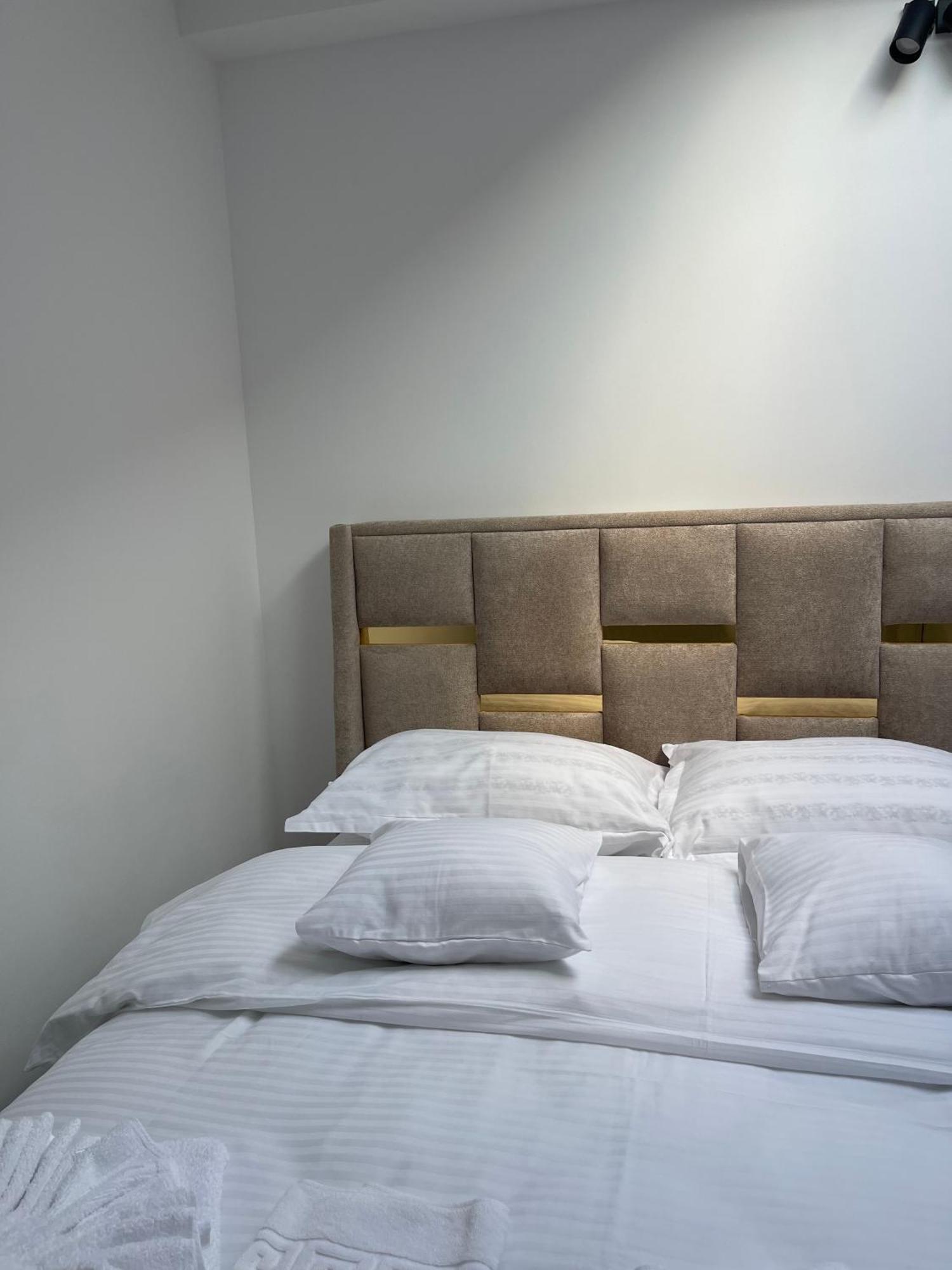 Prestige Suites - Cluj Luxury Екстер'єр фото